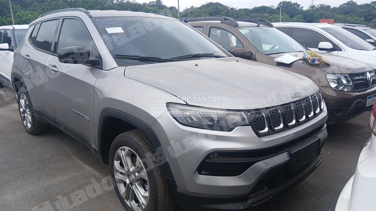 Jeep em leilao em Brasil