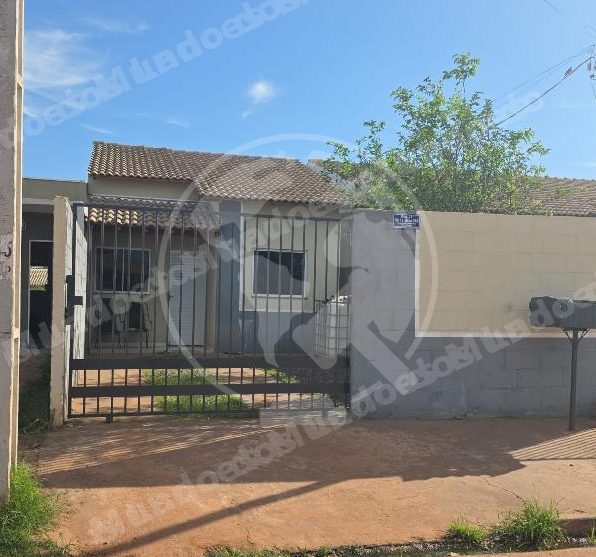 Casa de 65 m2 em leilão em Várzea Grande/MT