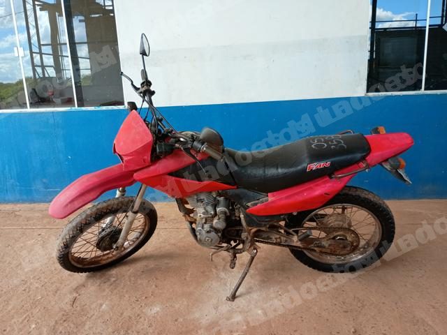 Honda em leilao em Brasil