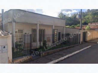 Terreno de 2357 m2 em leilão em João Monlevade/MG