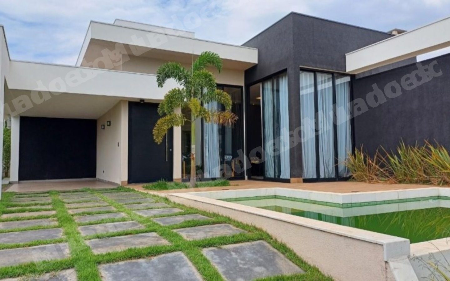 Casa em leilao em Paranapanema/SP