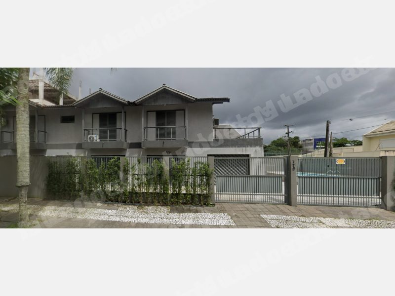 Casa em leilao em Matinhos/PR