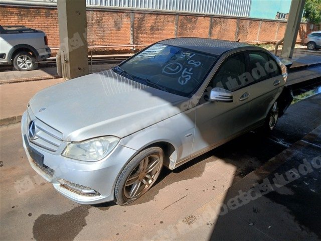 Mercedes 2012 em leilao em Brasil