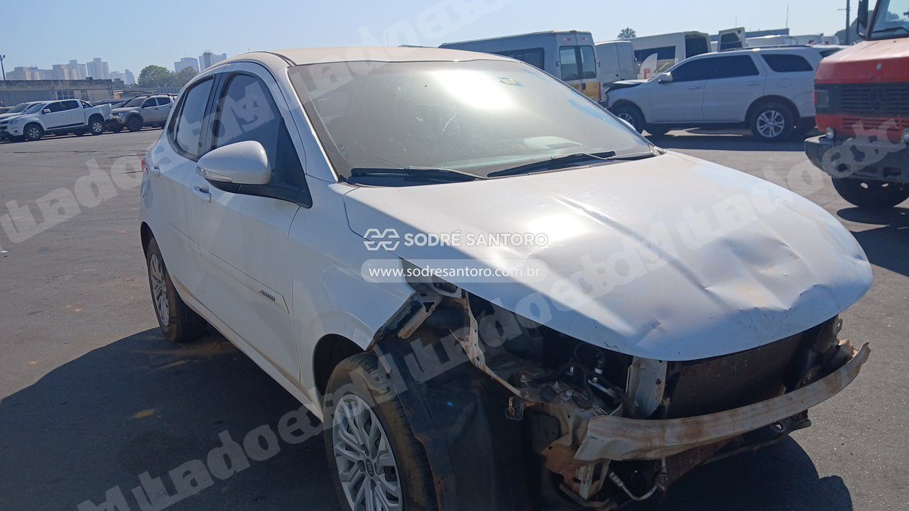 Fiat Argo Drive 1.0 2022 em leilao em Brasil