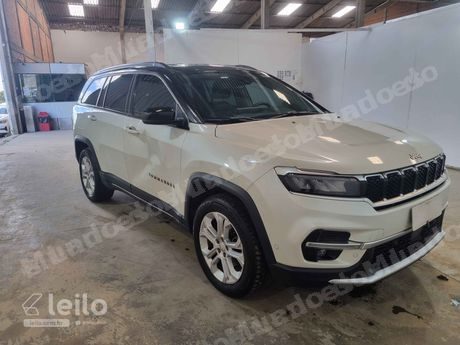 Jeep Commander em leilão em São José dos Pinhais/PR