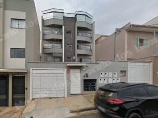 Apartamento de 72 m2 em leilão em Pouso Alegre/MG