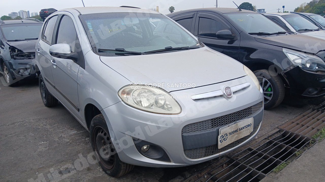 Fiat Palio Attractiv 1.4 2012 em leilão em Brasil