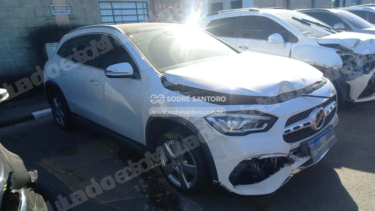 Mercedes em leilao em Monte Mor/SP