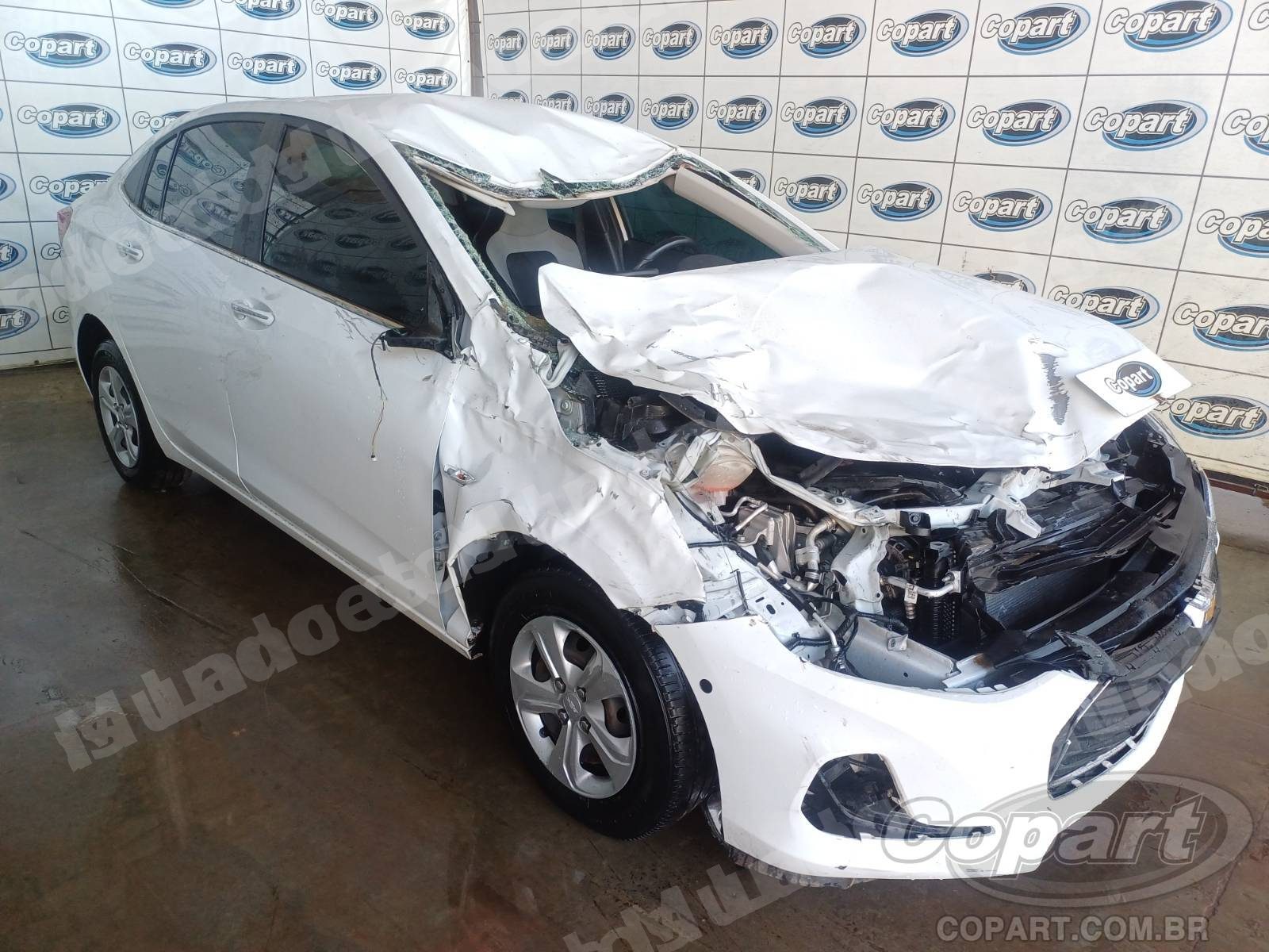 Lote em leilao em Candeias/BA