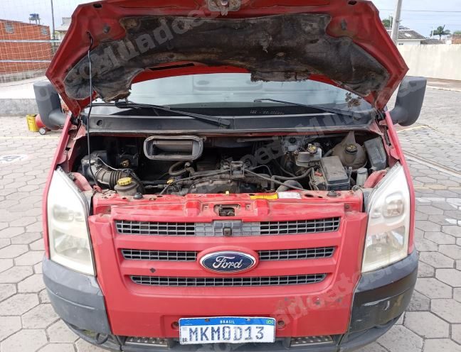 Ford Transit 2011 em leilao em Sombrio/SC