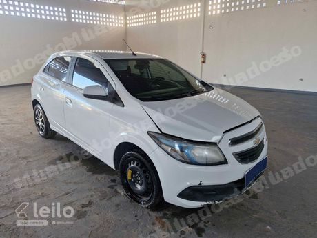 Chevrolet Onix em leilão em Candeias/BA
