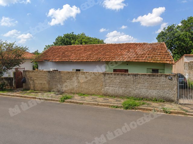 Casa de 140 m2 em leilão em Descalvado/SP