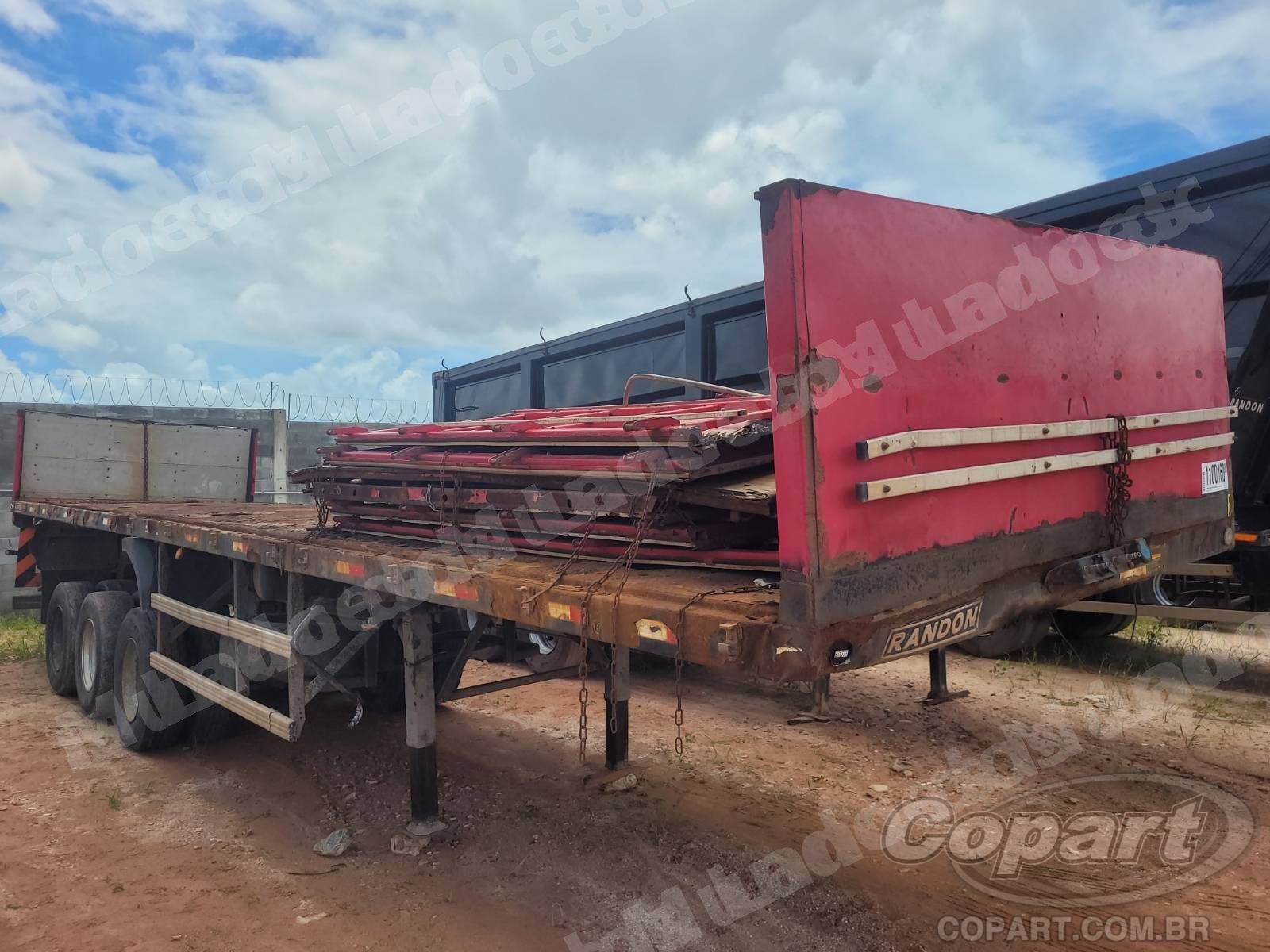 Veiculo em leilao em Eusébio/CE