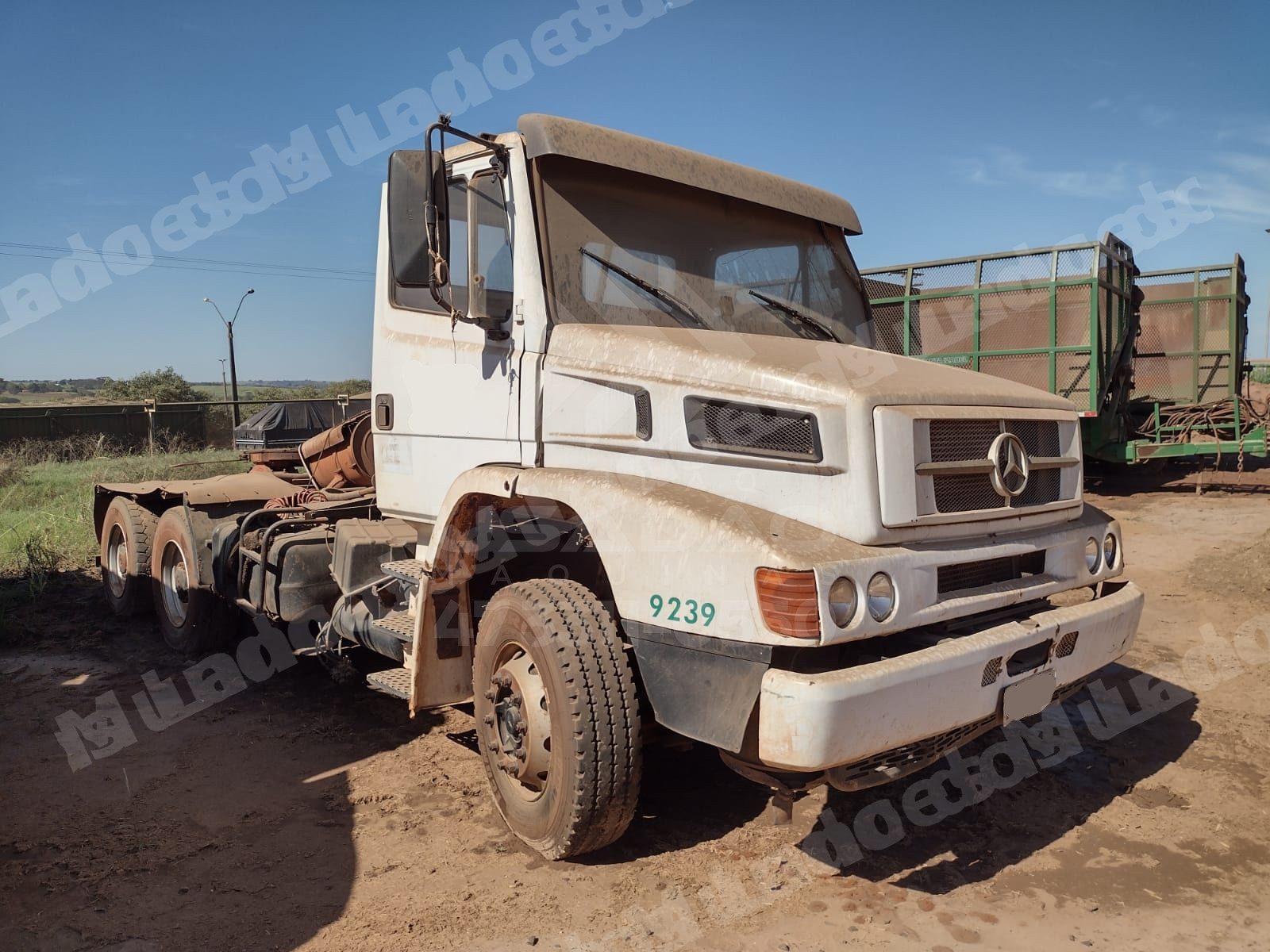Mercedes em leilao em Santa Fé do Sul/SP