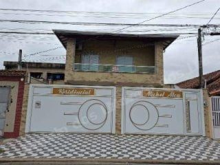 Casa de 73 m2 em leilão em Praia Grande/SP