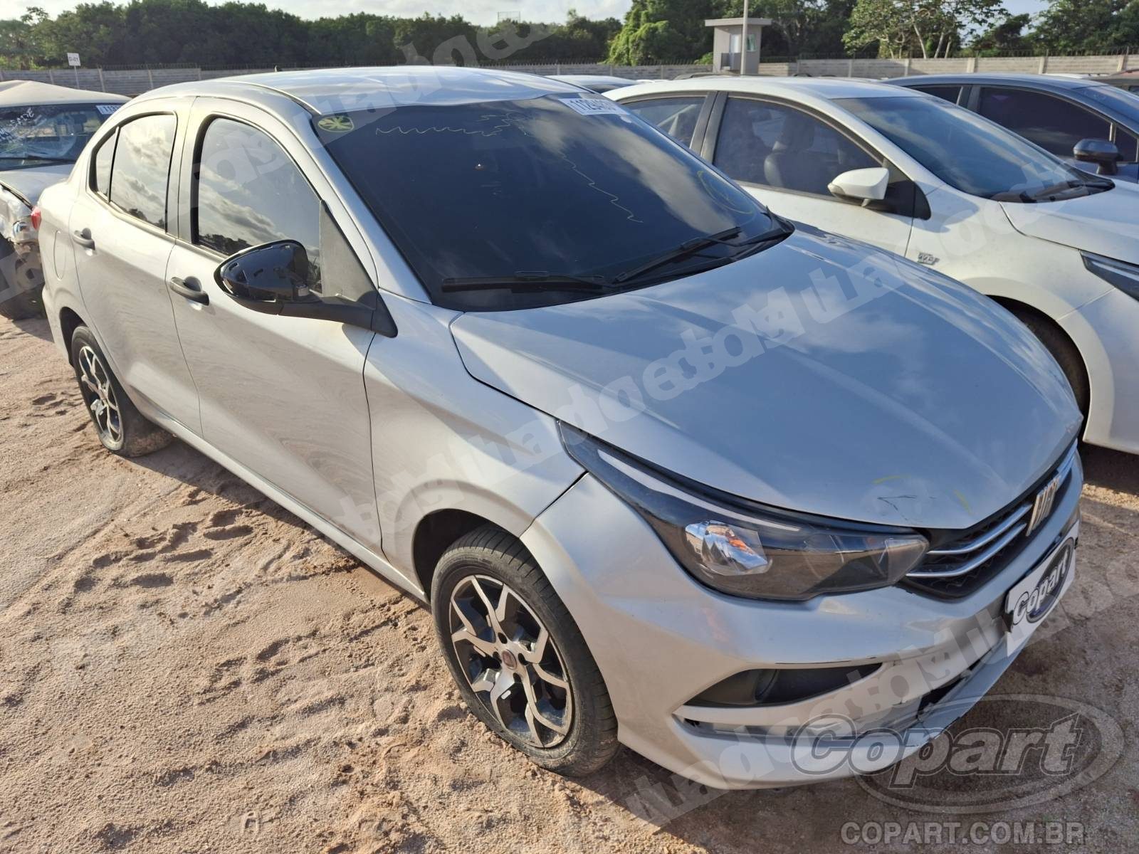 Veiculo em leilao em Eusébio/CE