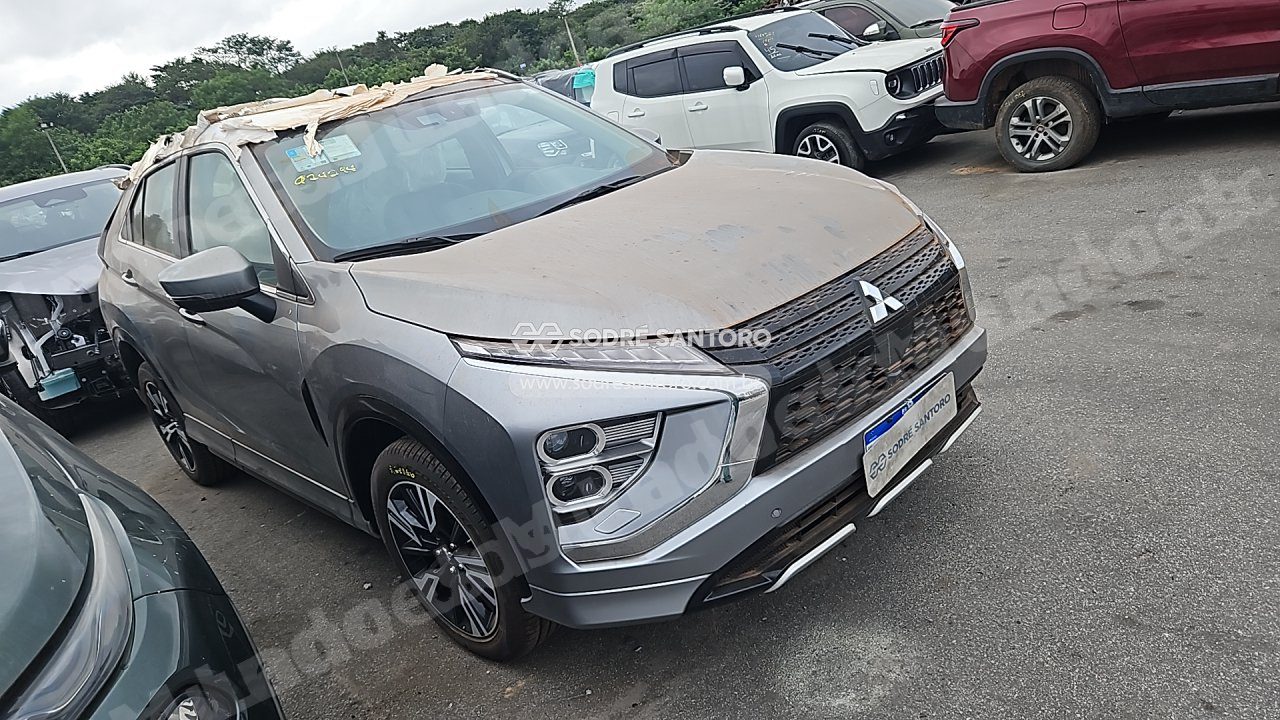 Mitsubishi em leilao em Brasil