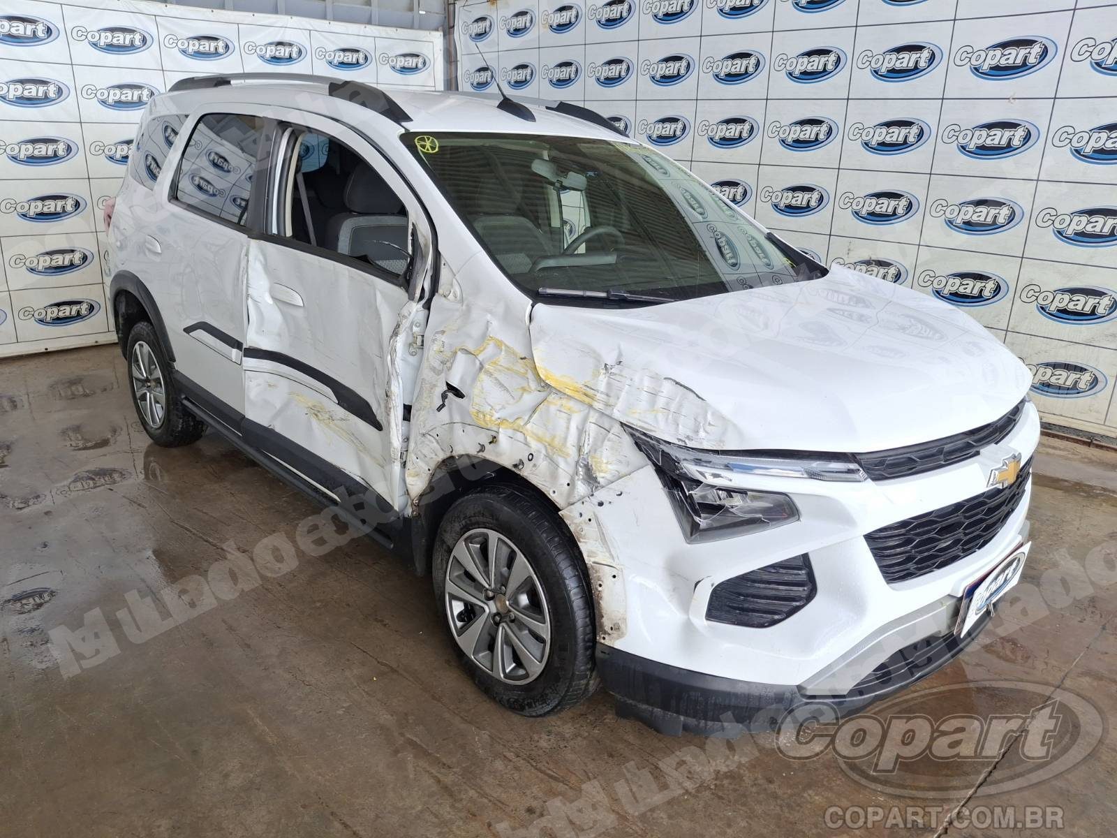 Lote em leilao em Candeias/BA