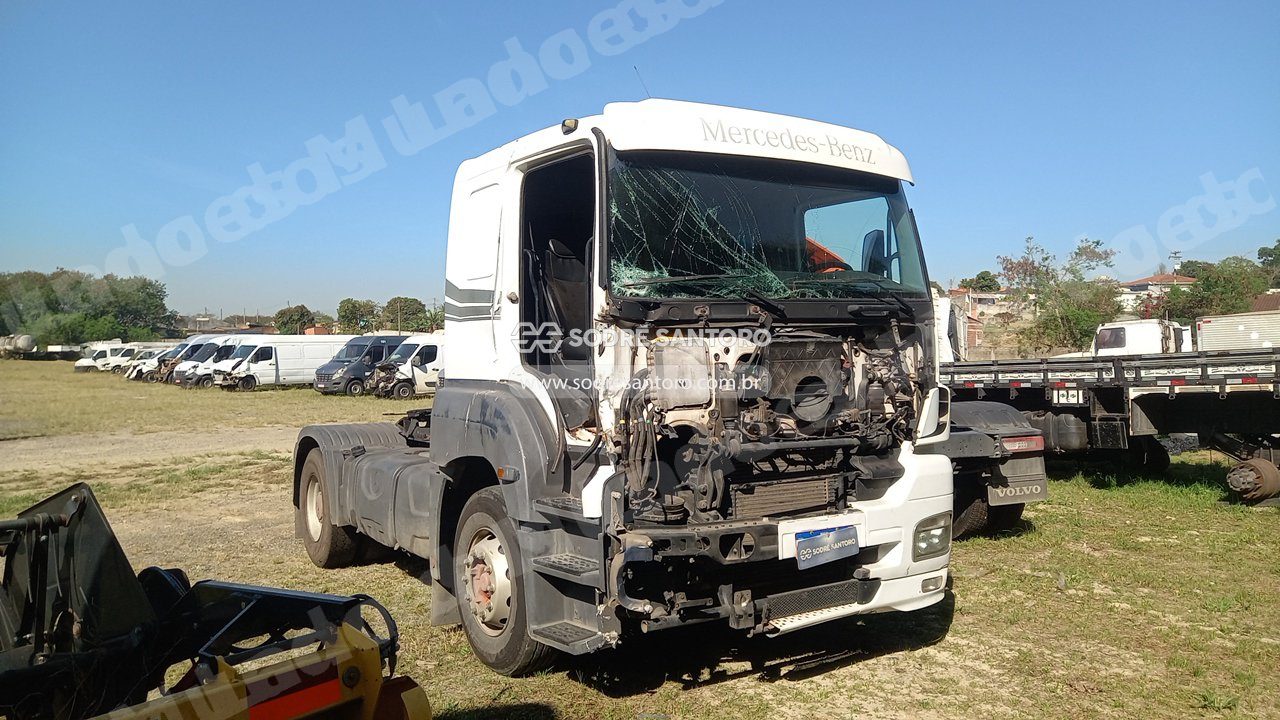Mercedes-Benz Axor 2036 S 2013 em leilao em Monte Mor/SP