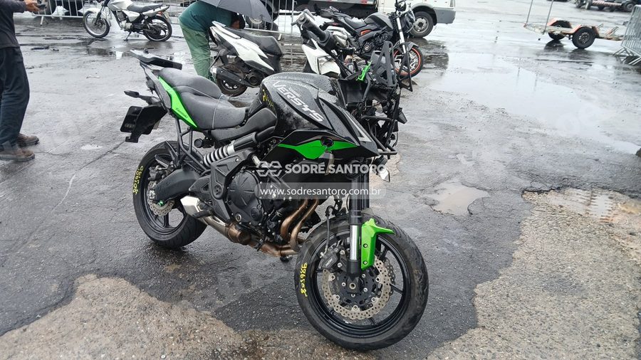 Kawasaki Versys Abs 2022 em leilão em Guarulhos/SP
