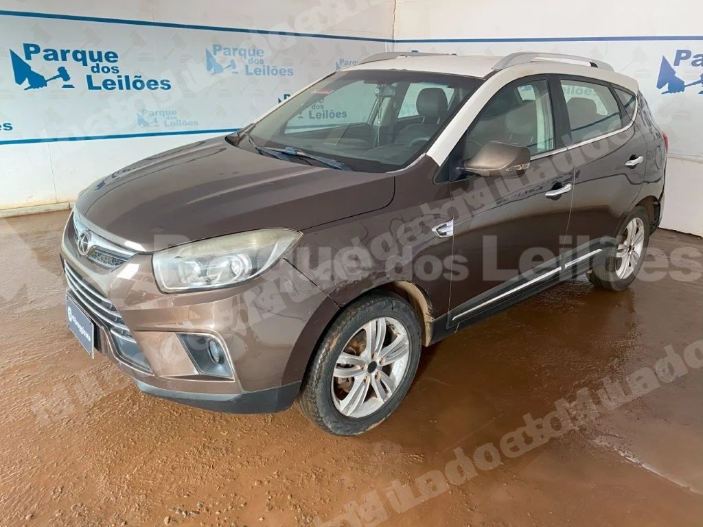 Jac T6 2015 em leilao em Brasil
