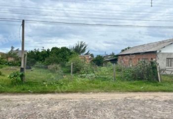 Terreno de 300 m2 em leilao em Cidreira/RS