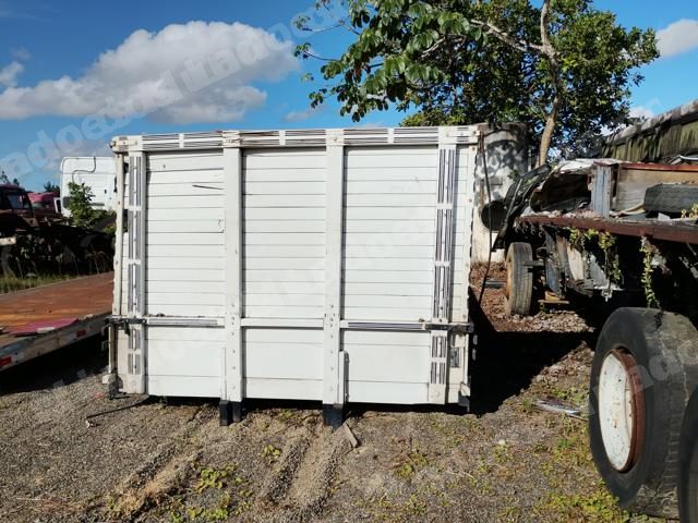 Reboque 2019 em leilão em Brasil