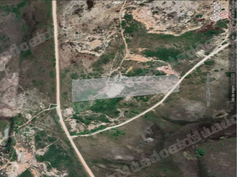 Terreno de 40634 m2 em leilao em Rodovia/BA