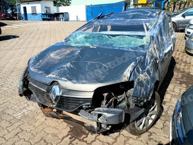 Renault em leilao em Brasil