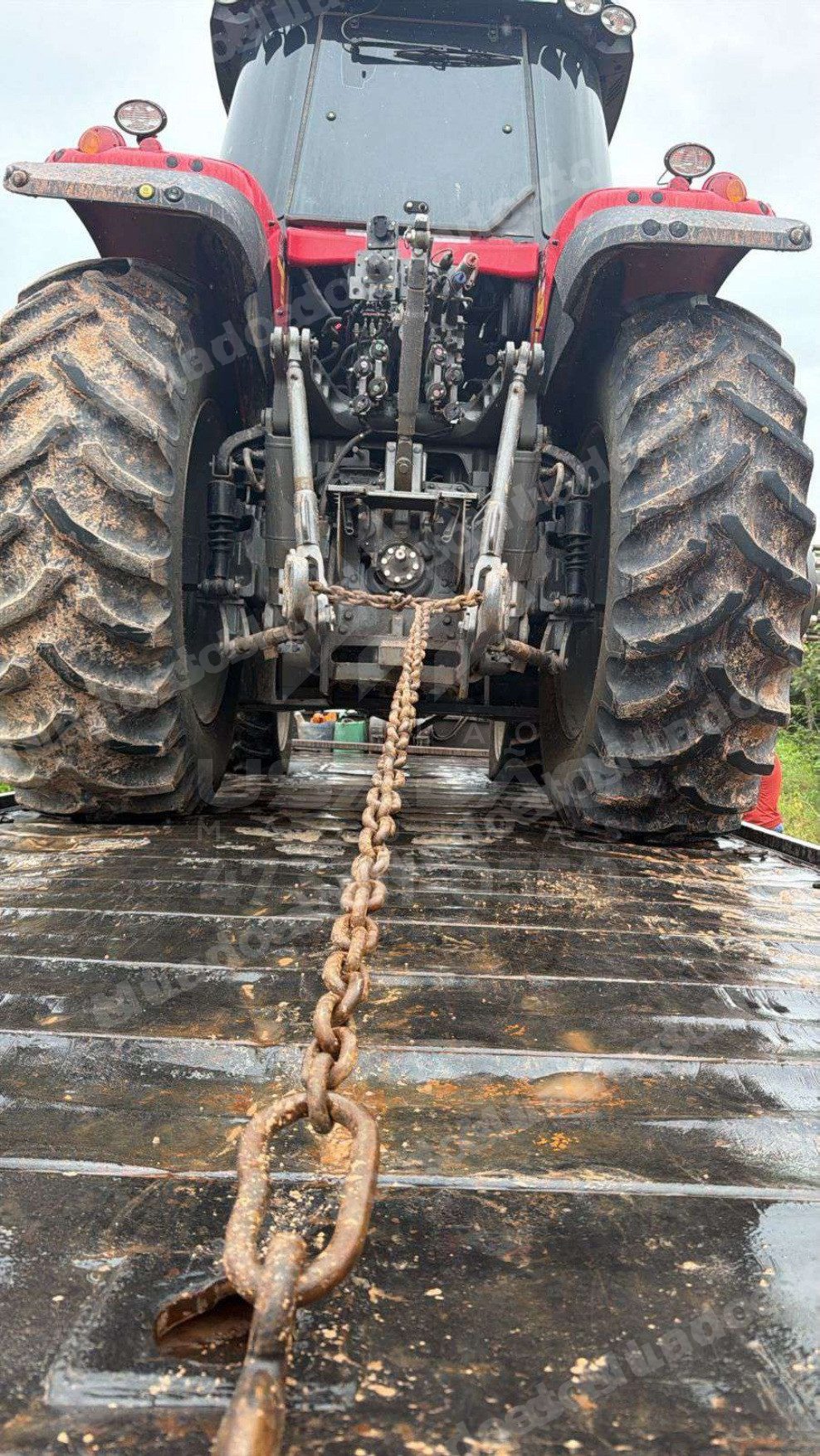 Máquina agrícola 2023 em leilão em Bauru/SP
