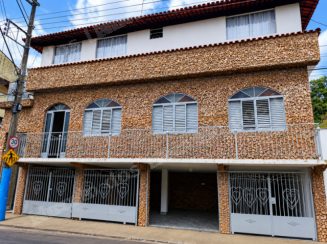 Casa de 648 m2 em leilão em Apiacá/ES