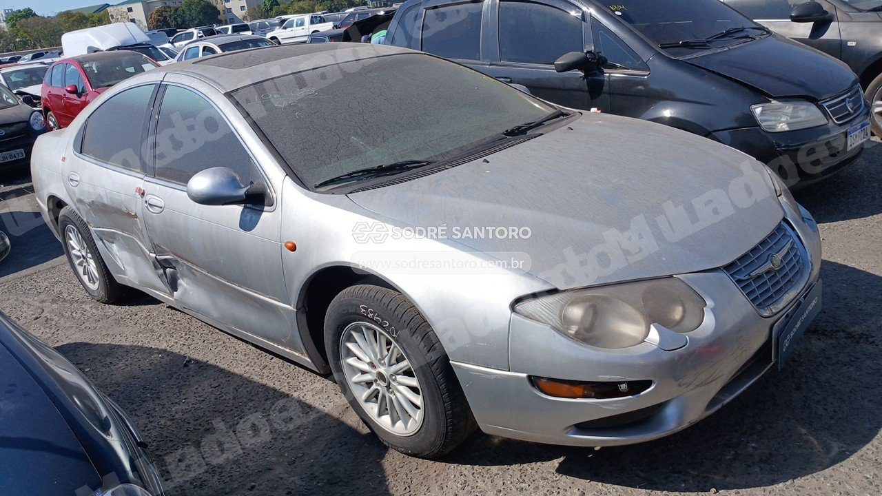 Chrysler 300 M 2000 em leilao em Brasil