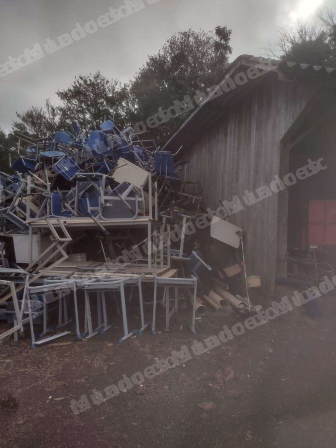 Móveis em leilão em Joaçaba/SC - Lote 2