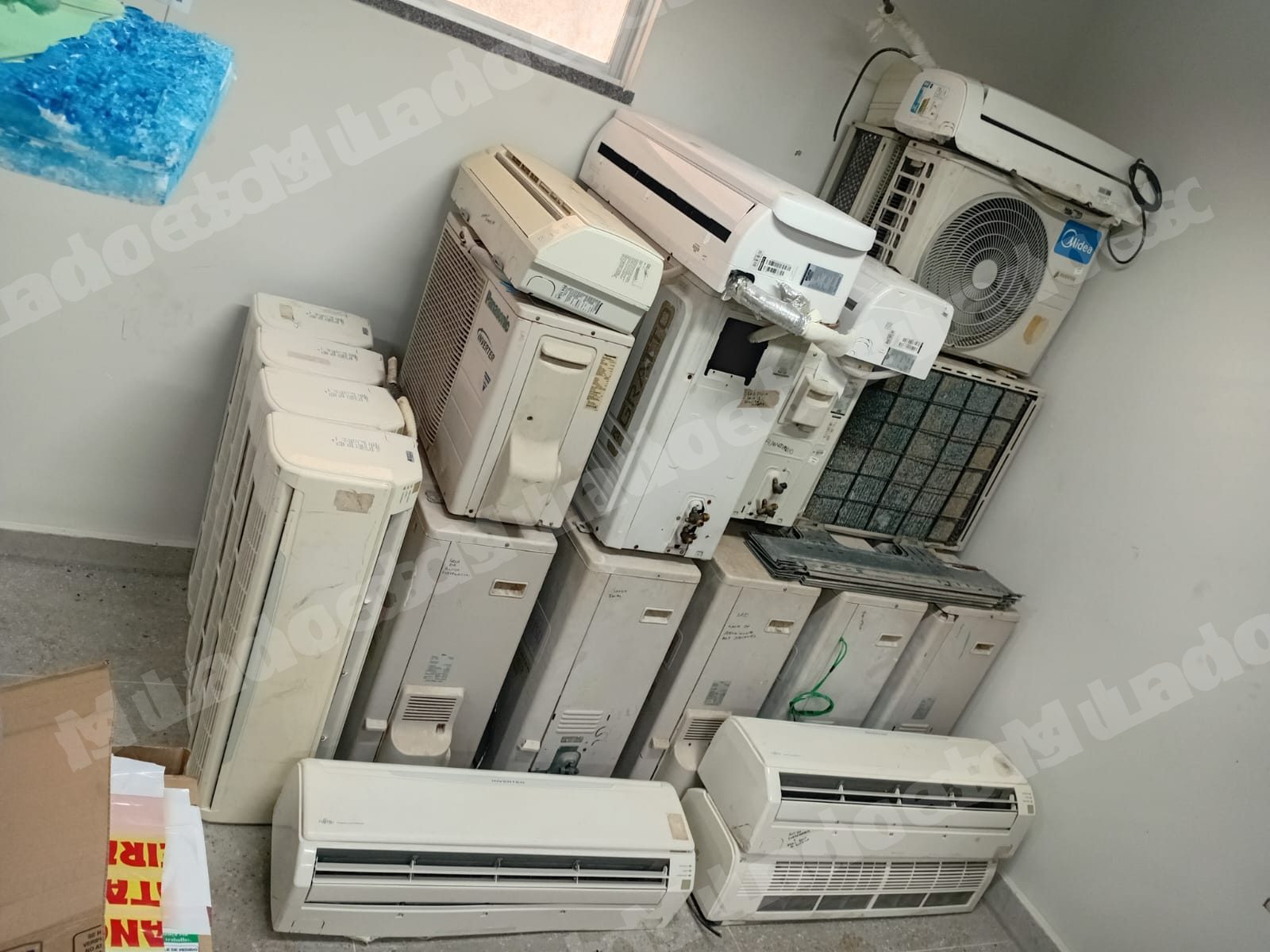 Lote em leilao em Brasil