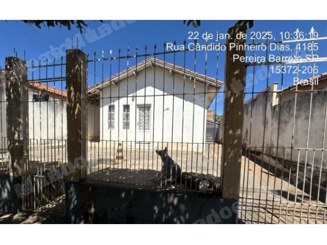 Casa de 200 m2 em leilão em Pereira Barreto/SP