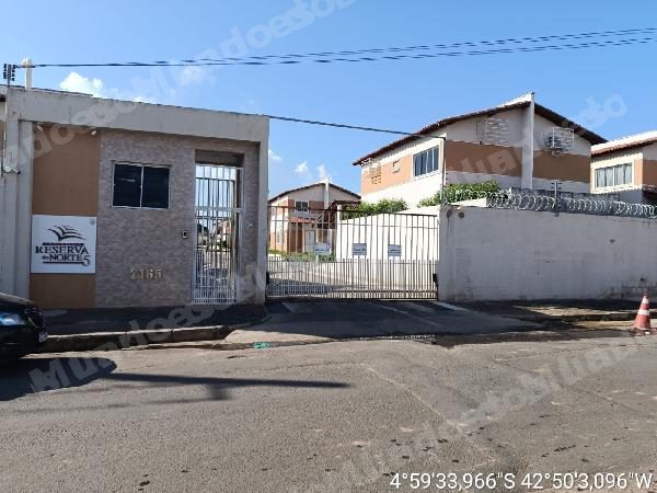 Casa em leilao em A/PI