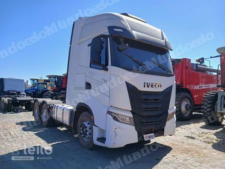 Iveco S-Way em leilão em Aparecida de Goiânia/GO