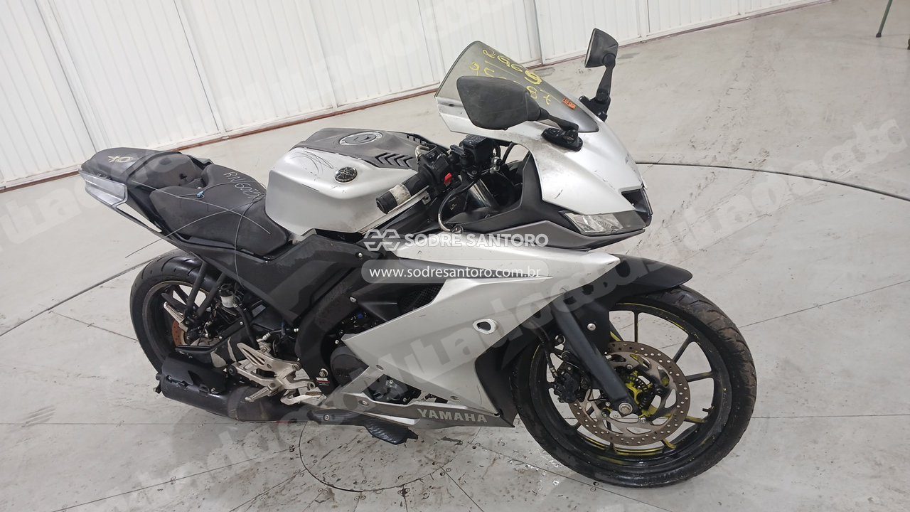 Yamaha Yzf R15 Abs 2024 em leilão em Brasil