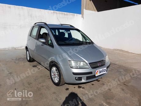 Fiat em leilao em São Carlos/SP