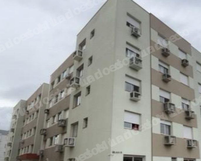 Apartamento de 84 m2 em leilao em Porto Alegre/RS