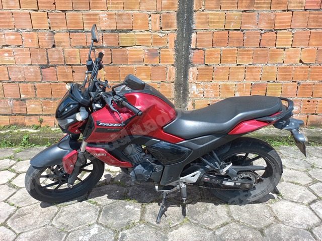 Yamaha 2024 em leilao em Brasil - Lote 1