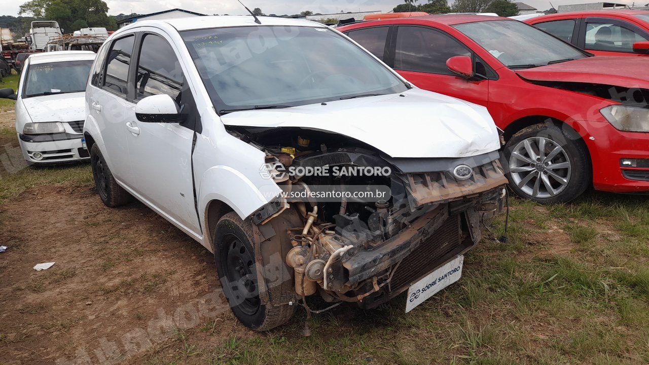Ford Fiesta Flex 2014 em leilao em São José dos Pinhais/PR