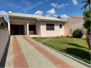 Casa de 298 m2 em leilao em Brasil