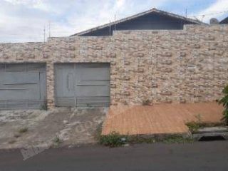 Casa de 277 m2 em leilão em Goiânia/GO