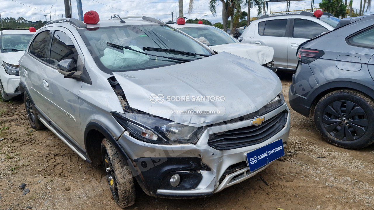 Chevrolet Onix 1.4Mt Act 2019 em leilão em São José dos Pinhais/PR