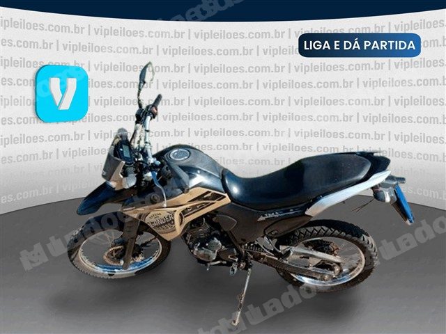 Yamaha 2021 em leilao em Brasil