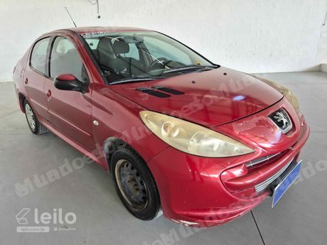 Peugeot 207 em leilao em Eusébio/CE
