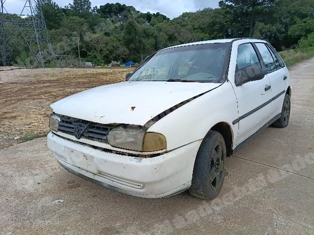 Volkswagen Gol 1998 em leilão em Colombo/PR