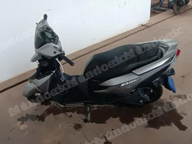 Honda em leilao em Brasil