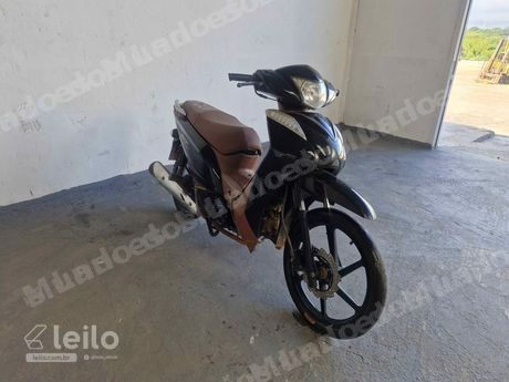 Lote em leilao em Candeias/BA
